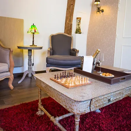 Des Ducs Hotel 3*