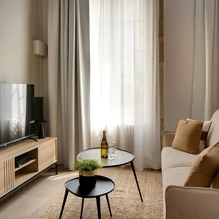 Hotel Des Ducs 3*