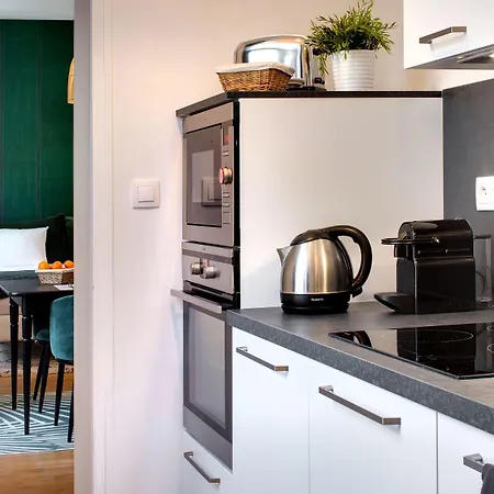 מלון Des Ducs דיז'ון