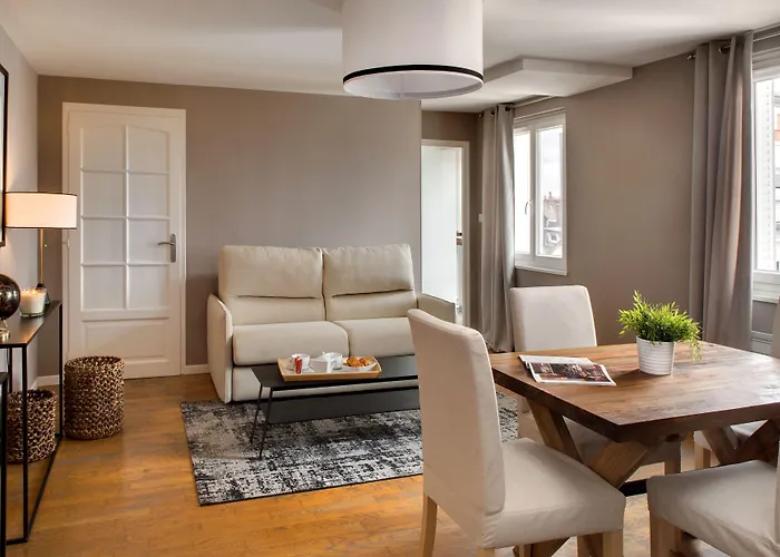 Des Ducs Hotell Dijon